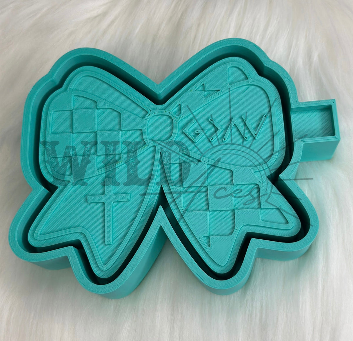 HIGHS & LOWS | FRESHIE MOLD